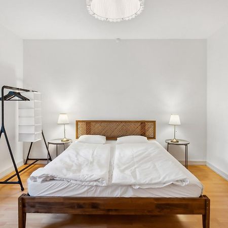 Homey Comfort In Oerlikon Zurich Bagian luar foto