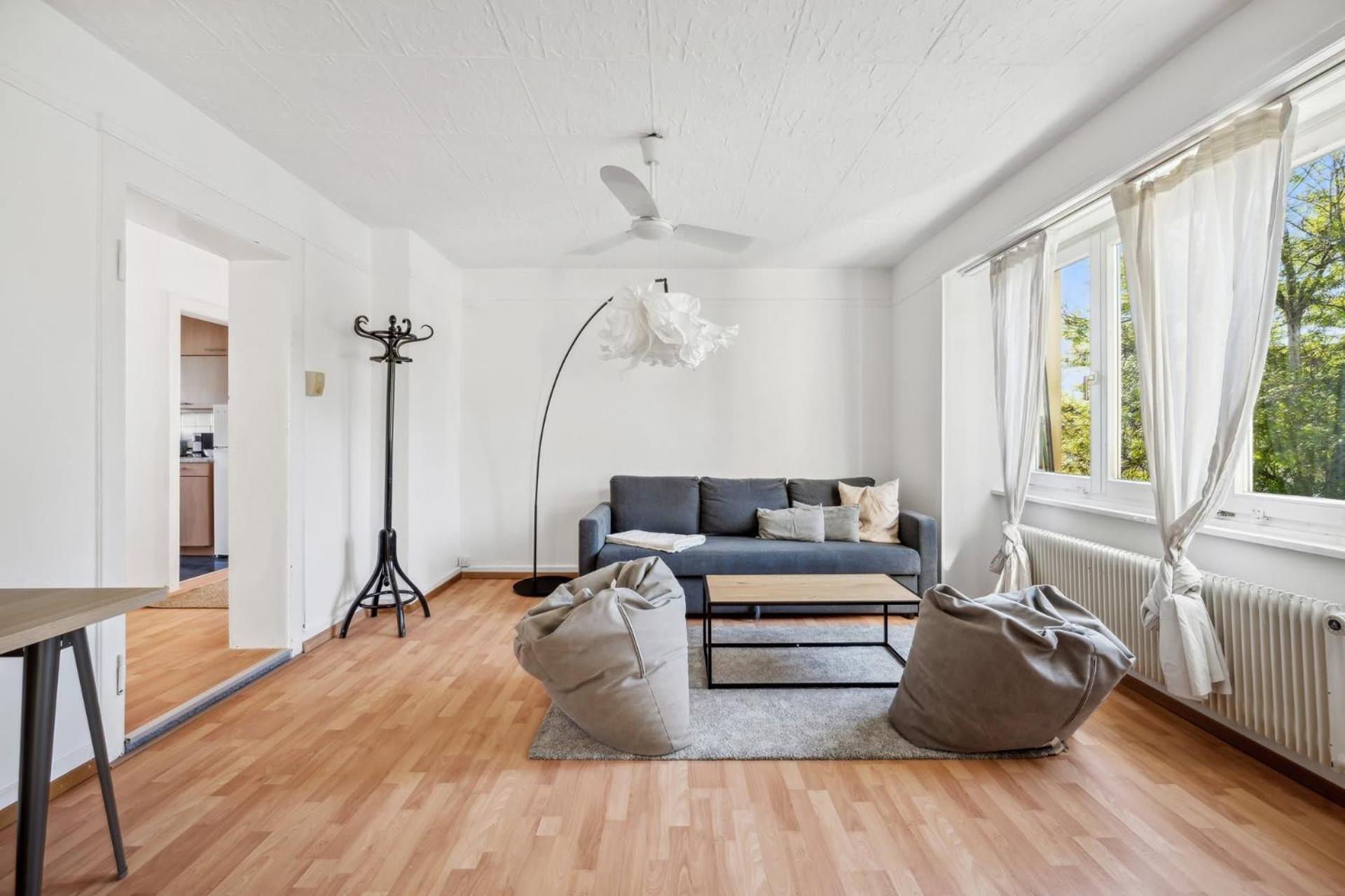 Homey Comfort In Oerlikon Zurich Bagian luar foto