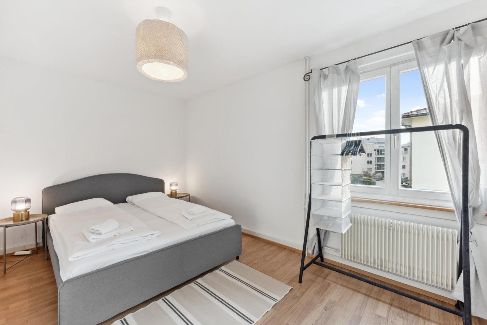 Homey Comfort In Oerlikon Zurich Bagian luar foto