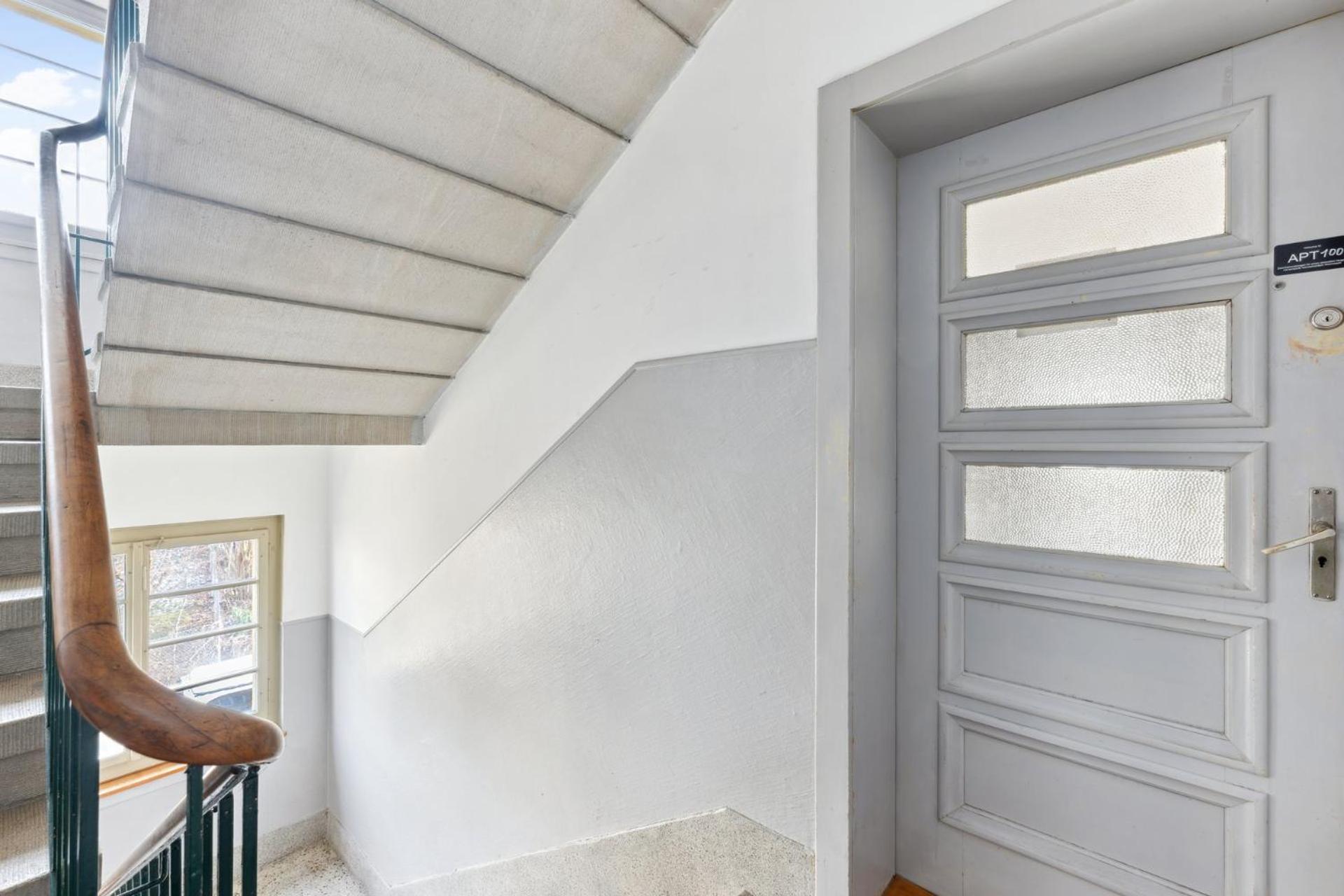 Homey Comfort In Oerlikon Zurich Bagian luar foto