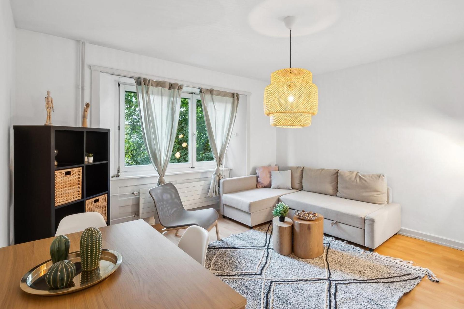Homey Comfort In Oerlikon Zurich Bagian luar foto